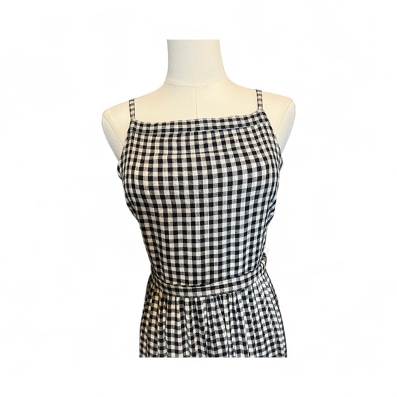 🖤🤍 EUC OLD NAVY Black & White Gingham Maxi Dress | Sz S Tall - Picture 2 of 9